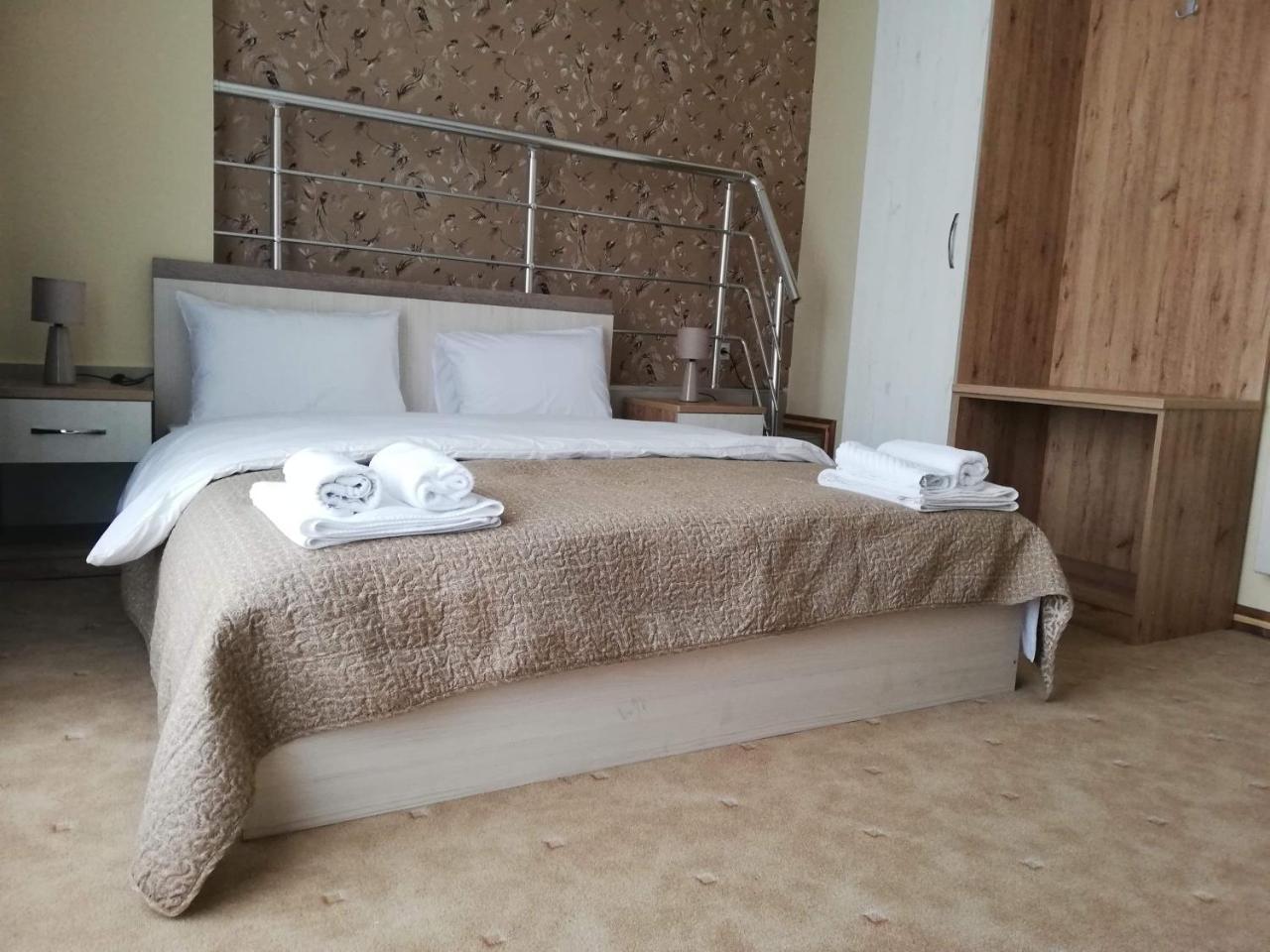 Хотел Панорама Сити Delcevo Екстериор снимка